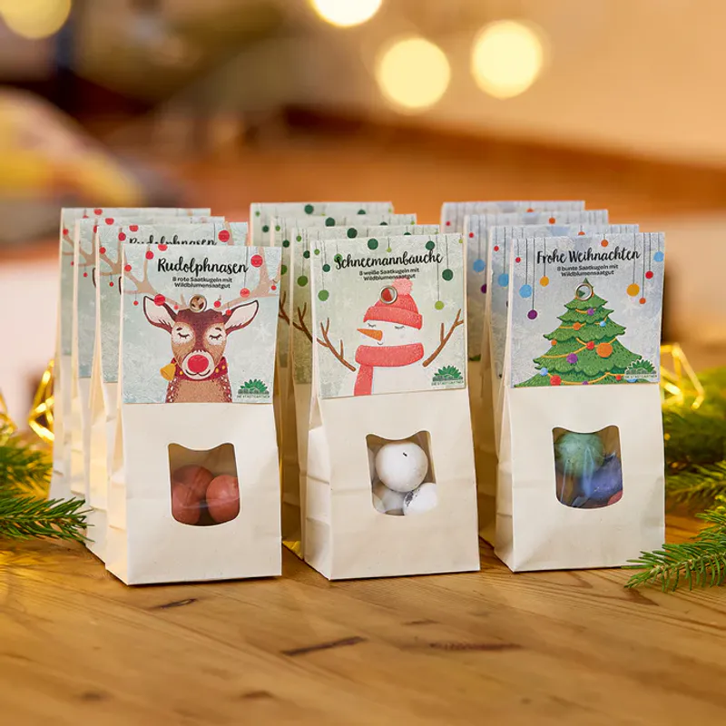 Snowman - hvite blomsterkuler / Die Stadtgärtner