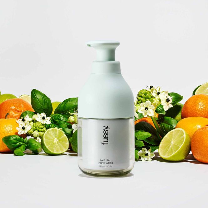 Hovedbilde Fussy Tropic Tonic Dusjsåpe Startkit – refillbar, 320 ml