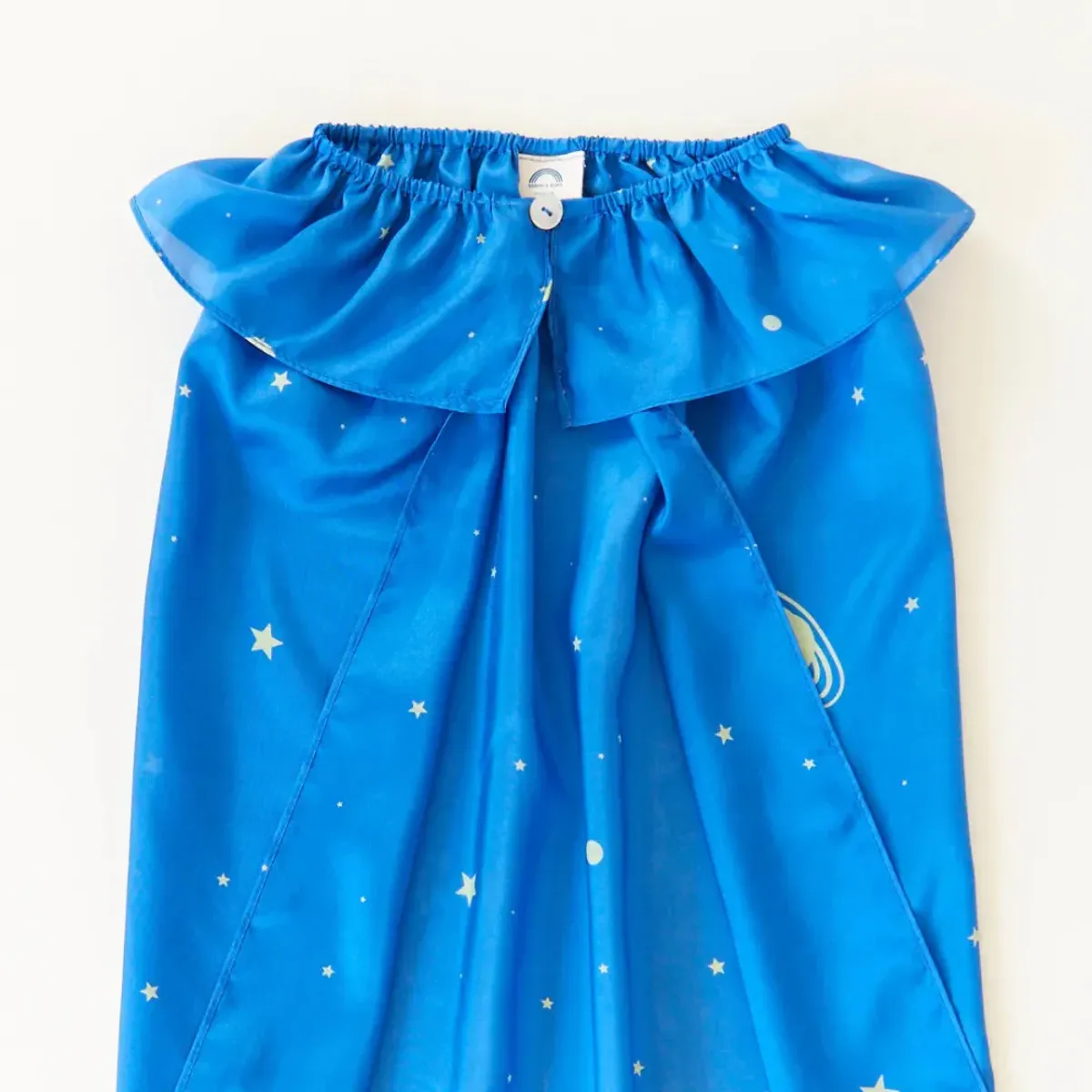 Kappe i silke, Stjener / Sarah´s Silks